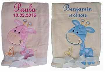 Babydecke beige Giraffe mit Namen bestickt Taufe Baby Geburt