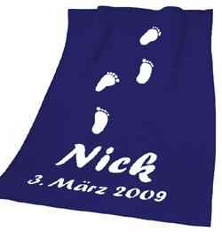 Herding 115052014 Babydecke mit Namen und Datum Unicade 75 x 100 cm Geschenk zur Geburt oder Taufe