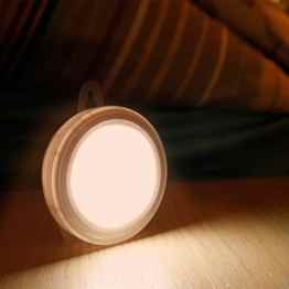 Liqoo® LED Nachtlicht mit Bewegungsmelder 3 Montage, zum Kleben, Stellen, Hängen, Batteriebetrieben Warmweiß Kabellos PIR Sensor Nachtleuchte für den Schrank, die Schublade, Treppen, Schlafzimmer, Küche, Kinderzimmer