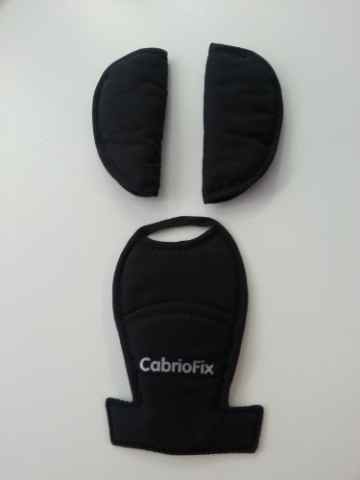 Maxi-Cosi Cabriofix Gurtpolster schwarz