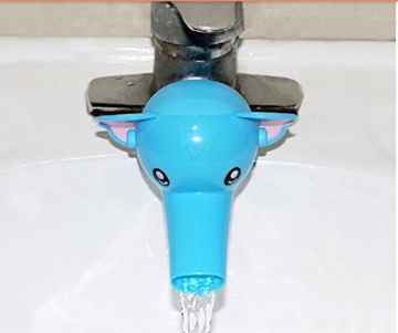 ZeroShop(TM) 3 Stück Wasserhahnverlängerung für Kinder Hand waschen Badezimmer (zufällig Frabe & Cartoon Tier)