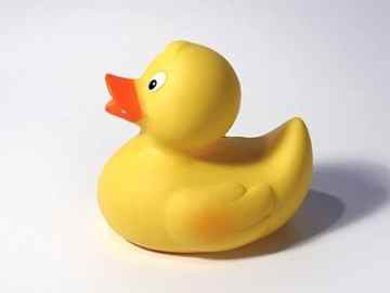 Badeente Malina gelb – der Klassiker unter den Entchen -