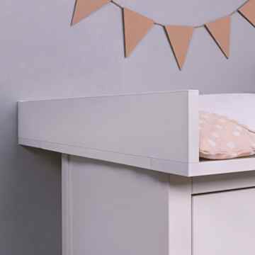 KAGU Wickelaufsatz für IKEA Wickelkommode HEMNES, weiß, 108 x 80 x 10 cm. Abnehmbarer Wickeltischaufsatz für Ihre HEMNES Kommode. -