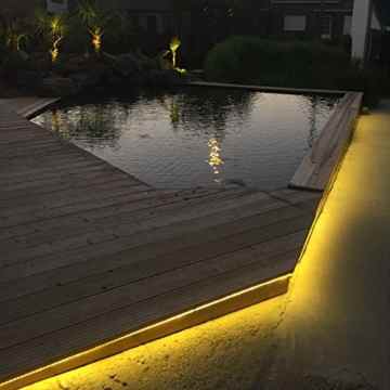 KAIPUZM 5m 5050 SMD Warmweiß LED Streifen Beleuchtung 220V Heim Dekorative Wasserdichter LED Band Leiste mit 300LEDs -