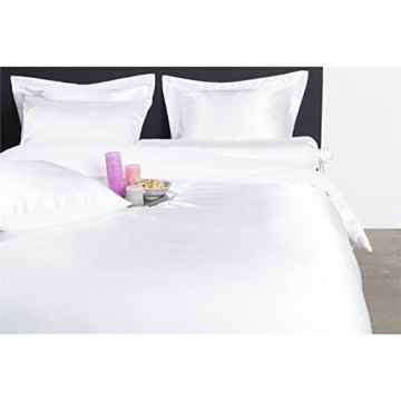 Nightlife – Bettwäsche / Bettbezüge Satin Uni White – Weiß – 135×200 – Mit 1 Kissenbezug 80×80 -