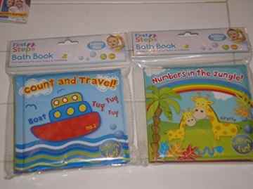 Packung mit 2 – One Of Each Jungle/Reisen Baby-Badezeit-Buch – Buntes und wasserfestes weiches Buch -