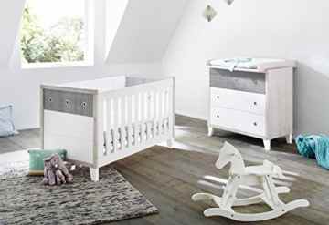 Pinolino 090021B 2-Teilig, Kinderbett, und Breite Wickelkommode mit Wickelaufsatz, aus MDF, 140 X 70 cm, uni weiß/eiche grau/esche grau -